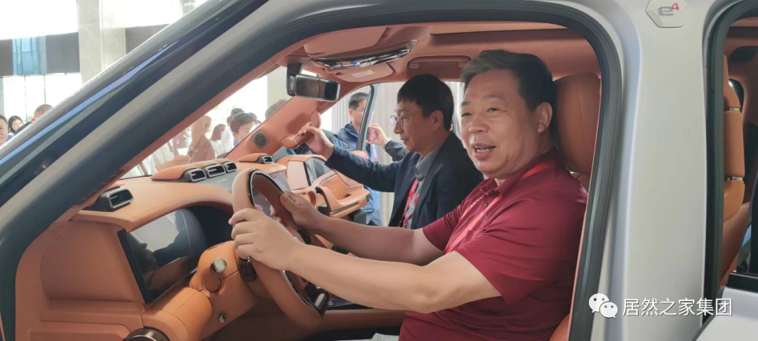 1698395607759671.png 640-4.png