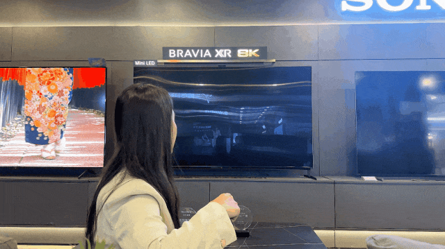 1699867130361204.gif 640.gif