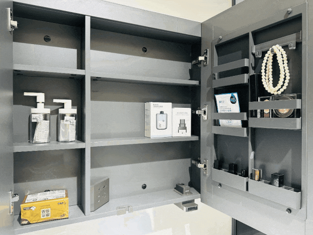 1701747404426206.gif 640-26.gif