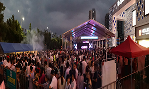 k��Ǯ��֮�Ұ��շֹ�˾������8�¸������׽����˵����񻶽�Բ�����У�