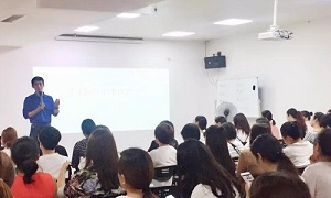 �����̻�����ʤʮһح���Ϸ���һ�����۾�Ӣר����ѵ��