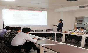 ���Ϸ��귢չ����Ӫ�������ѵ