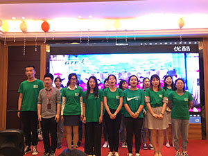 �����ߺ���Ϊ��&ldquo;k��Ǯ��֮�ҹھ�ͬ�˿�ҵ����&rdquo;�ڶ��׶��������