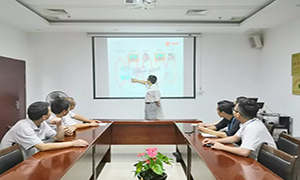 ǿ��������ѵ����������ˮƽ&mdash;���������귢չ��ҵ����֪ʶ��ʵ����ѵ